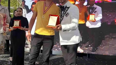 Genç Kuaförün Önemli Başarısı