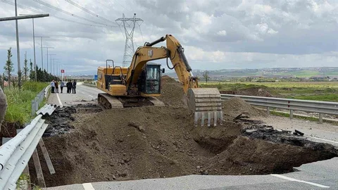 Batman'da Yol Çökmesi Olayı