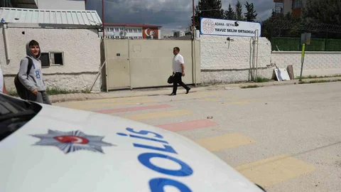 Adana'da Öğrencileri Korkutan Silah Sesleri