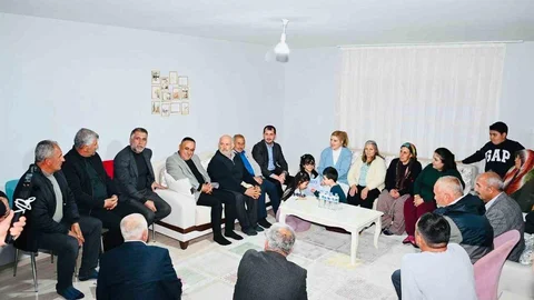 Milletvekili Ölmeztoprak'tan Deprem Çalışmaları Ziyareti