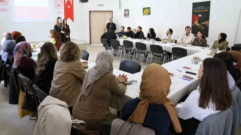 Eskişehir'de Psikolojik İlk Yardım Eğitimi