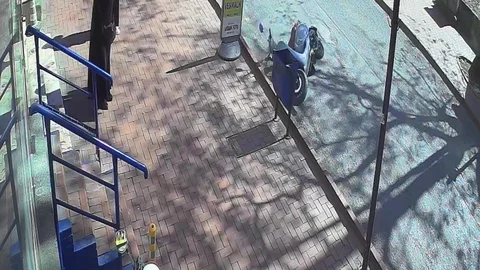 Motosiklet Sürücüsü Kaza Yaptı