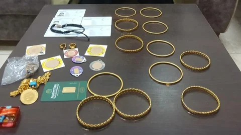 Diyarbakır’da Unutulan Altın Çanta Sahibine Teslim Edildi
