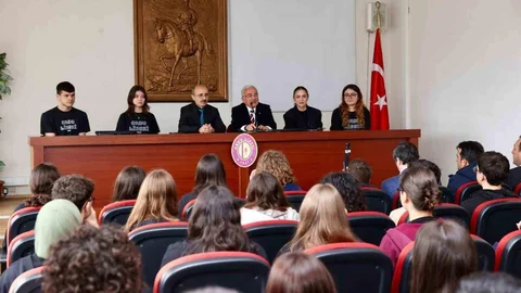 Başkan Güler Gençlere AR-GE Tavsiyesinde Bulundu
