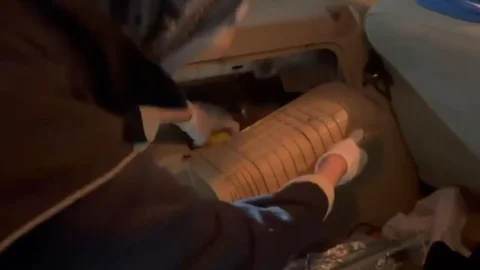 Uyuşturucu Taşınırken Yakalandılar