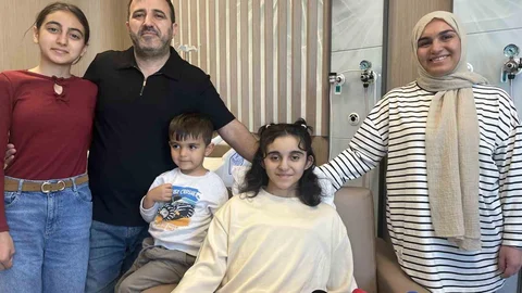 İzmirli Genç Kızın Hayat Kurtaran Nakli