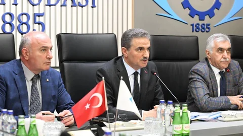Erzurum'da Mesleki Eğitim Toplantısı Yapıldı