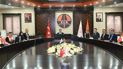 Erzurum'da Karayolları Çalışmaları Değerlendirildi