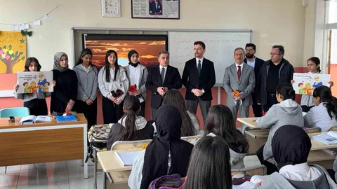 Çaldıran'da Öğretmenlere Destek Ziyareti