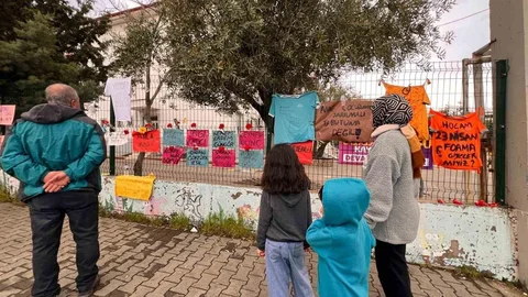 Kahramanmaraş'ta Duygusal Anmalar Devam Ediyor