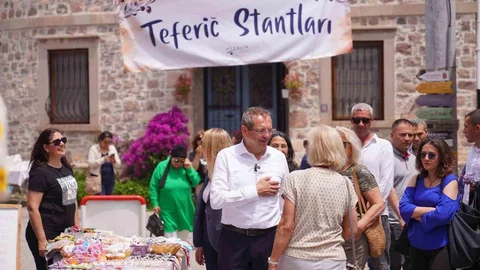 Ayvalık'ta Bahar Şenlikleri Coşkusu