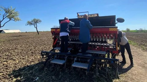 Babaeski'de Aspir Tohumu Ekim Çalışmaları