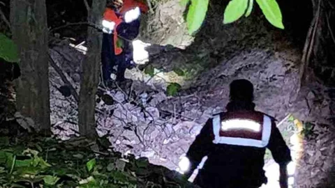 Kocaeli Ormanında Yolda Kayıp Üç Kişi Kurtarıldı