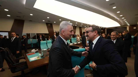 Bakan Bolat, ABD Ticaret Odası ile Toplantı Yaptı