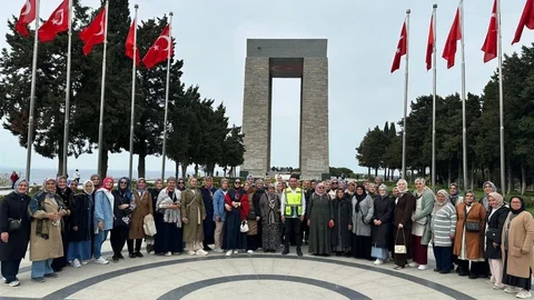 Babadağlı Kadınlar Çanakkale'ye Gitti