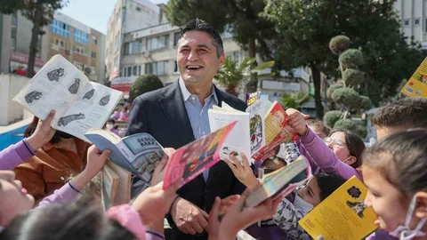 Aliağa'da 23 Nisan İçin Özel Kitap Yayınlandı