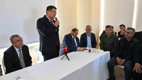 Adlıhan Dere: "Birlik İçin Zaman"