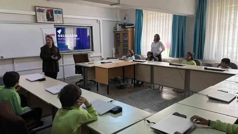 Eskişehir'de Girişimcilik Eğitimi Verildi