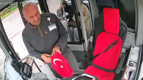 Malatya'da Bayrak Hassasiyeti Gösterildi