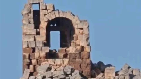 Tarihi Yapıda Halay Tepkisi