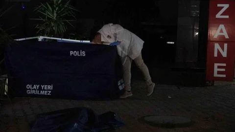Antalya'da Genç Adam Ölü Bulundu