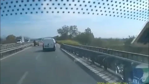 Ters Yönden Gelen At Arabası Tehlike Yarattı