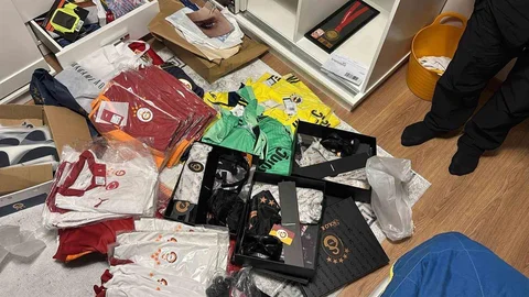 Eş Zamanlı Bilet Operasyonu: 15 Gözaltı