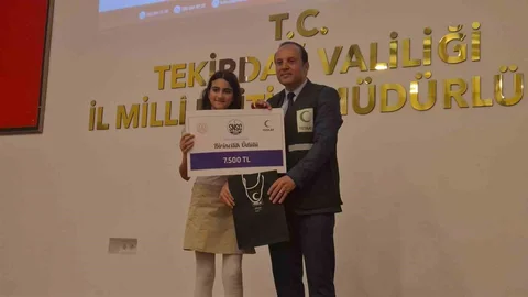 Tekirdağ'da Öğrencilere Ödül Töreni