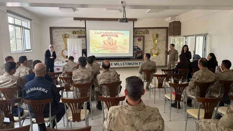 Jandarma Ekiplerine Sağlık Eğitimi Verildi