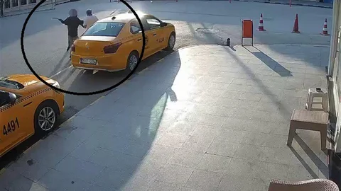 Suçlu Şahsın Yaptığı Saldırı Anları Kaydedildi