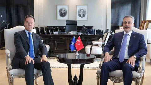 Hakan Fidan NATO Genel Sekreteri ile Görüştü