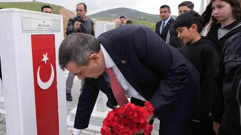 Bakan Tekin'den Okul Güvenliği Açıklaması