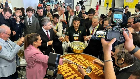 Yöresel Ürünler Fuarı Antalya'da Açıldı