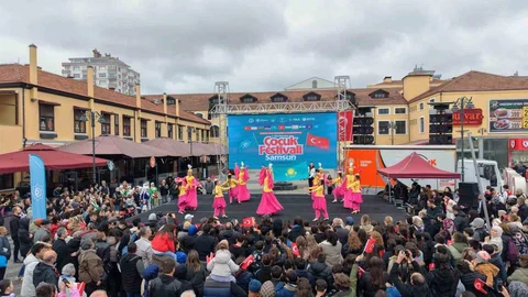 Türk Dünyası Çocukları Samsun'da Buluştu