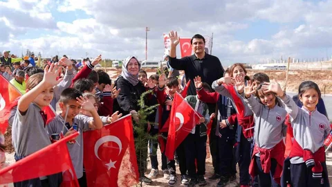 Yılmaz'dan 23 Nisan Mesajı