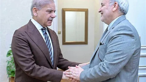 Pakistan'da İran Büyükelçisi Kabul Edildi