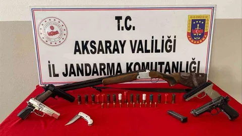 Aksaray'da Kaçak Silah Operasyonu