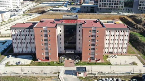 Kalça Protezi Ameliyatlarını Kolaylaştıran Alet Tescillendi