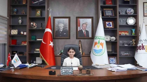 İznik’te 23 Nisan Başkanlığına Ada Olgun Seçildi