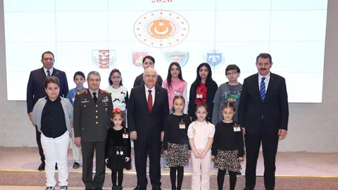 Bakan Güler Şehit ve Gazilerin Çocuklarıyla Buluştu