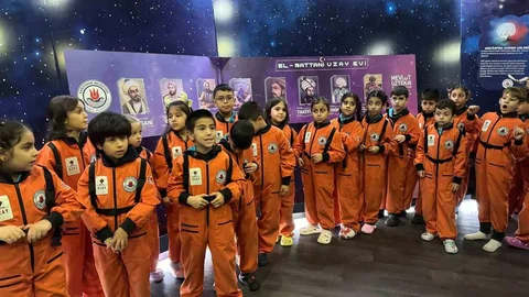 El Battani Uzay Evi'nde İlham Veren Deneyim