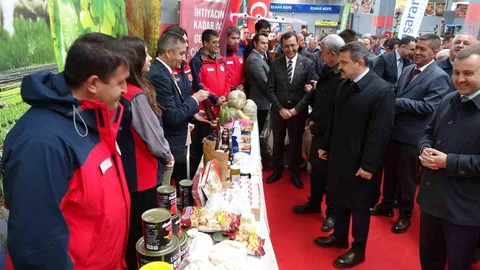 Ezine’de Gıda ve Tarım Festivali Yoğun İlgi Gördü