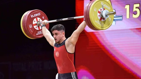 Kaan Kahriman Gümüş Madalya Kazandı