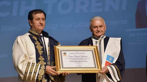 Binali Yıldırım’a Fahri Doktora Ünvanı Verildi