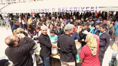 Manisa Selendi'de Duygu Dolu Hayır Programı