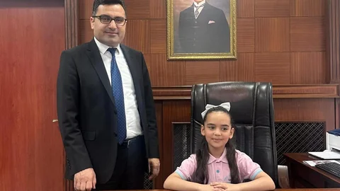 Miniklerden Kaymakam’a 23 Nisan Ziyareti