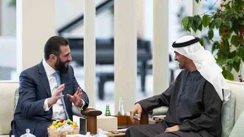 Suriye Devlet Başkanı Eş-Şara BAE’de Görüşmelerde Bulundu