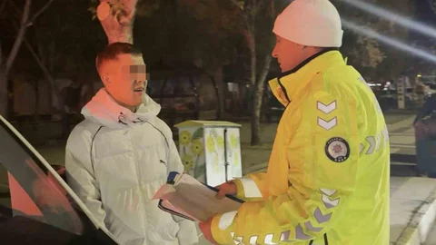 Aksaray'da Polisten Kaçan Sürücü Ağladı