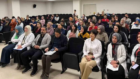 Sağlık Çalışanlarına Sıtma Eğitimi Verildi