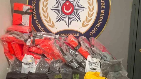 Çanakkale'de 30 Kaçak Göçmen Yakalandı